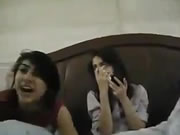 巴基斯坦大學兩個少女在網絡直播